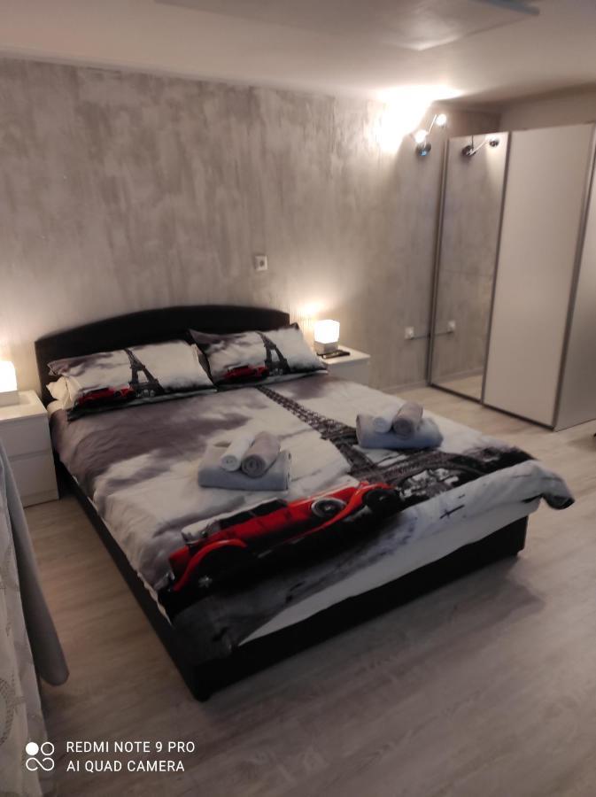 App Noel Apartment Lucija Exterior photo